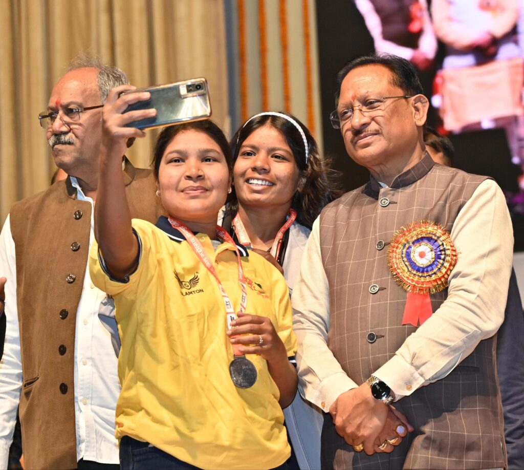 खिलाड़ियों के सपनों को पंख देने के लिए सरकार प्रतिबद्ध –मुख्यमंत्री साय