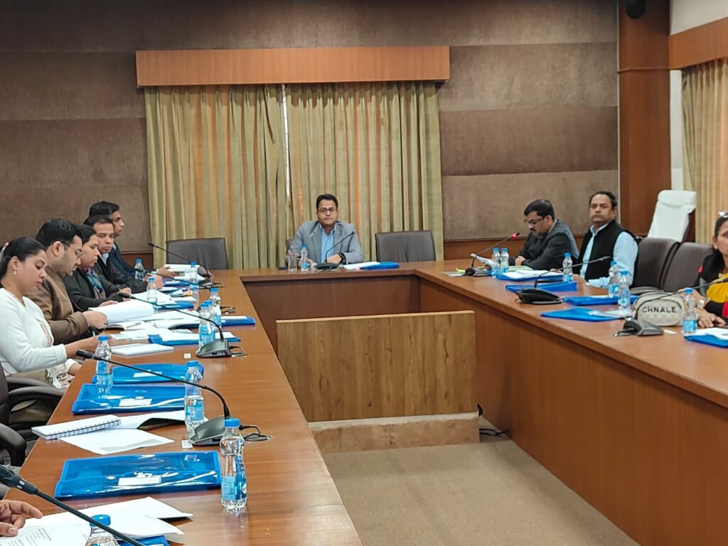 विद्यार्थियों के मानसिक स्वास्थ्य हेतु अंतर-विभागीय कार्ययोजना पर उच्च स्तरीय बैठक संपन्न