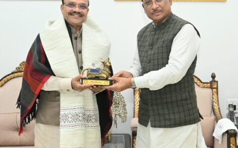 मुख्यमंत्री साय से भारत स्काउट एवं गाइड्स के राष्ट्रीय अध्यक्ष डॉ. अनिल जैन ने की सौजन्य मुलाकात