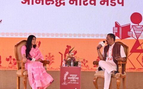 जब हम मिट्टी में मिल रहे हो तो ये मिट्टी भी रोये इस धरती की – रुबिका लियाकत