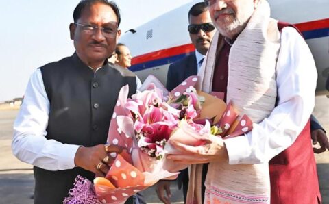 तीन दिवसीय छत्तीसगढ़ दौरे पर पहुंचे केंद्रीय गृह एवं सहकारिता मंत्री शाह