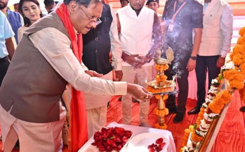 मुख्यमंत्री साय ने जन्मदिन पर रक्तदान शिविर का किया शुभारंभ