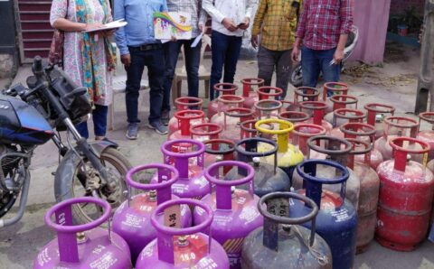 अवैध गैस रिफिलिंग पर जगदलपुर में बड़ी कार्रवाई, भारी मात्रा में सिलेंडर जब्त