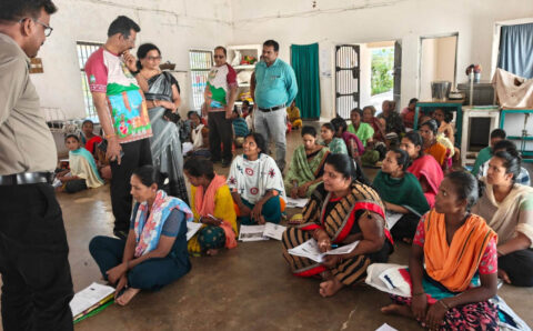 हथियार छोड़ शिक्षा की राह पर बढ़ रहे पुनर्वासित युवा, उल्लास महापरीक्षा में 28 युवा हुए शामिल