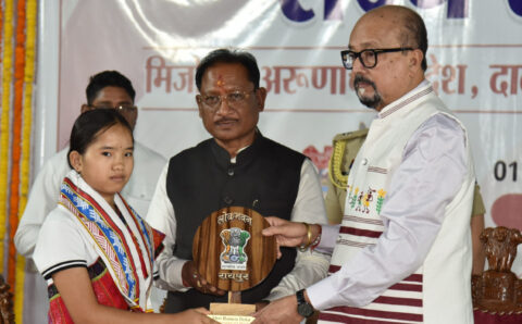 एक दूसरे राज्य के गौरवशाली इतिहास का स्मरण करने का है यह महत्वपूर्ण अवसर – राज्यपाल डेका