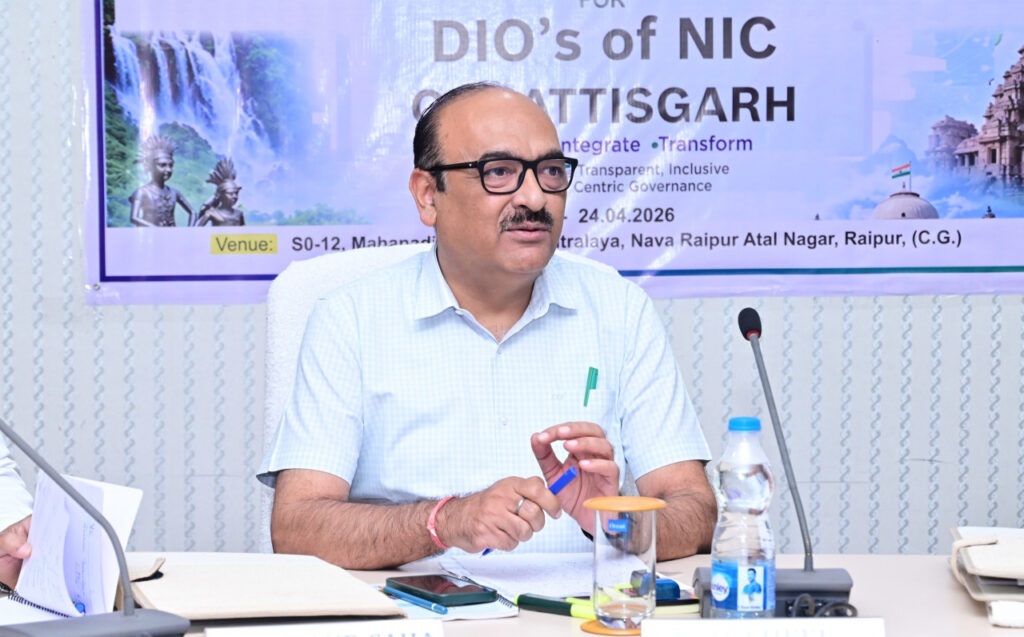 आम जनता को शासन की फ्लैगशिप योजनाओं का लाभ दिलाने के लिए सूचना प्रौद्योगिकी का अधिकतम इस्तेमाल करें: मुख्य सचिव विकासशील